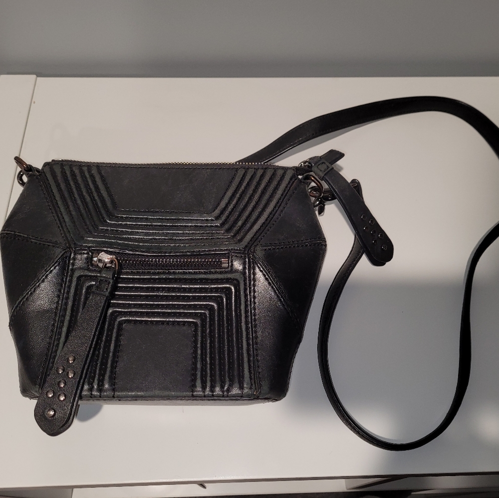 RARE TRON HAYDEN HARNETT DISNEY QUORRA VEGAN PURSE